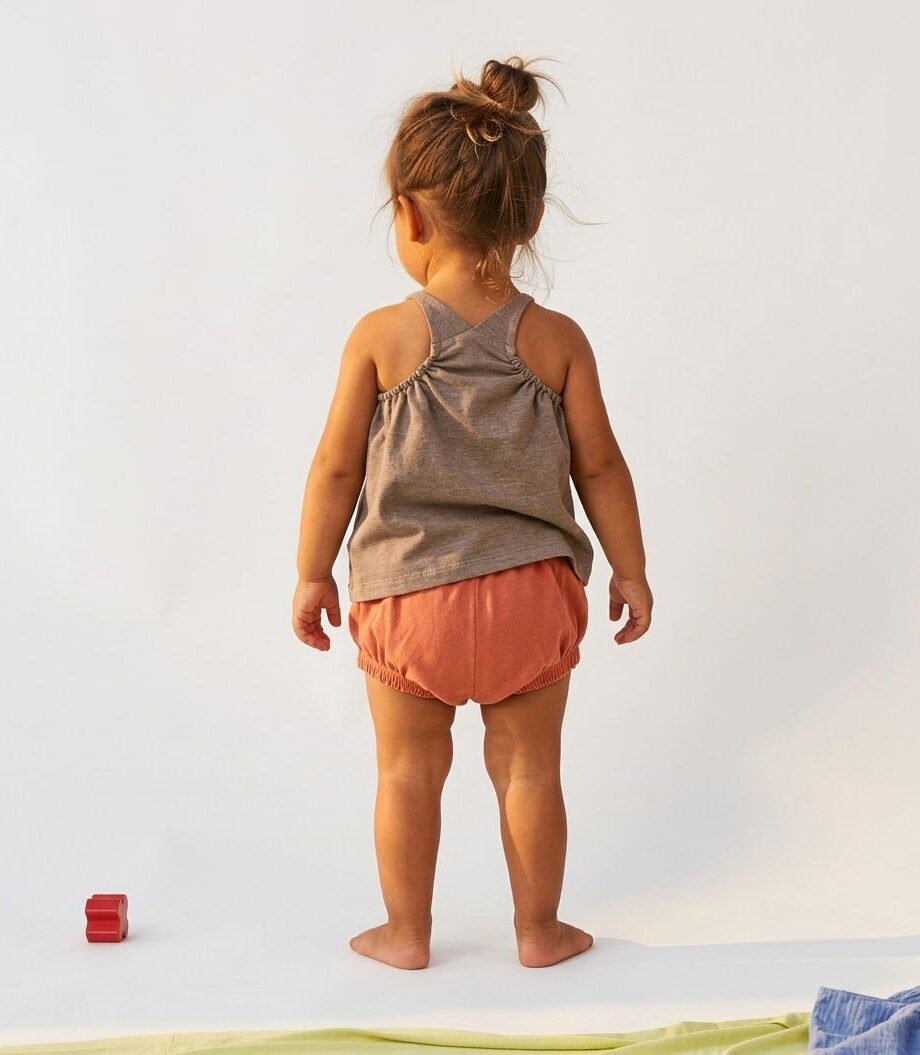 Camiseta tirante gomas bebé