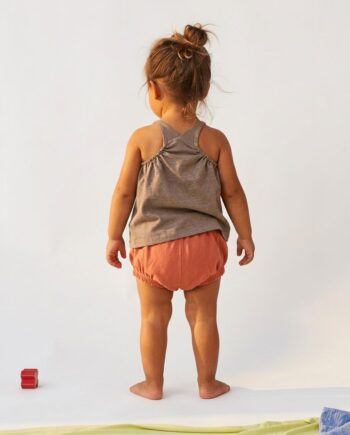 Camiseta tirante gomas bebé